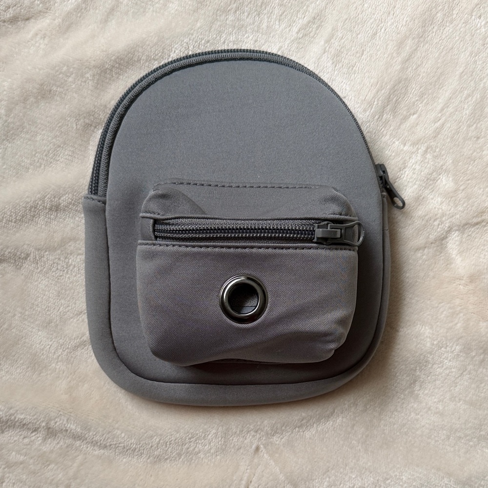 NWOT Boots & Barkley Small Gray Dog Harness Backpack